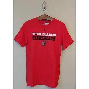 Portland Trailblazers NBA Men's Short Sleeve Tee Red w Logo Basketball Majestic